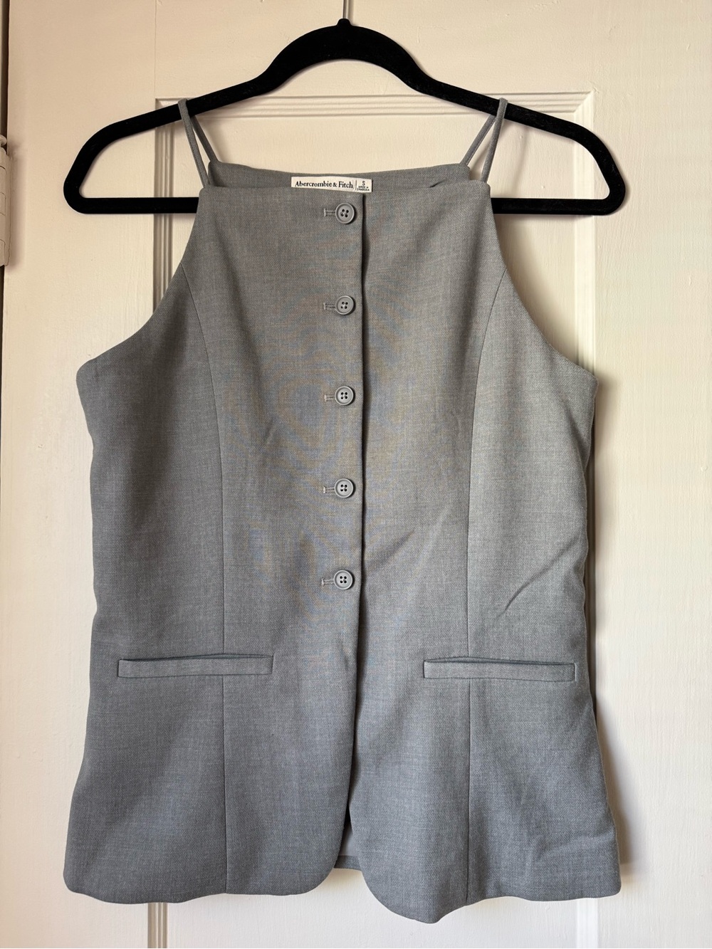 Abercrombie & Fitch Gray Button-Front Sleeveless Jumpsuit Top